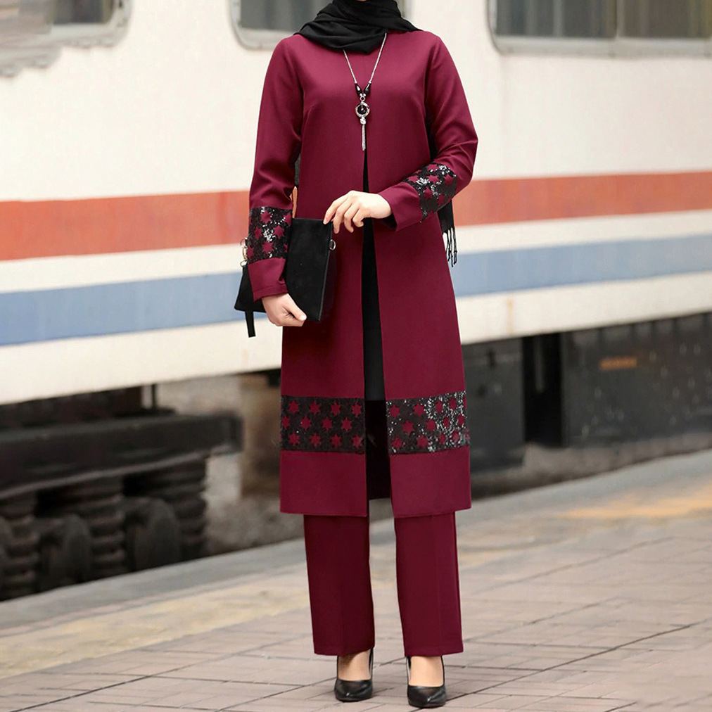 Printed Turkish-style modest two-piece set with long top and pants