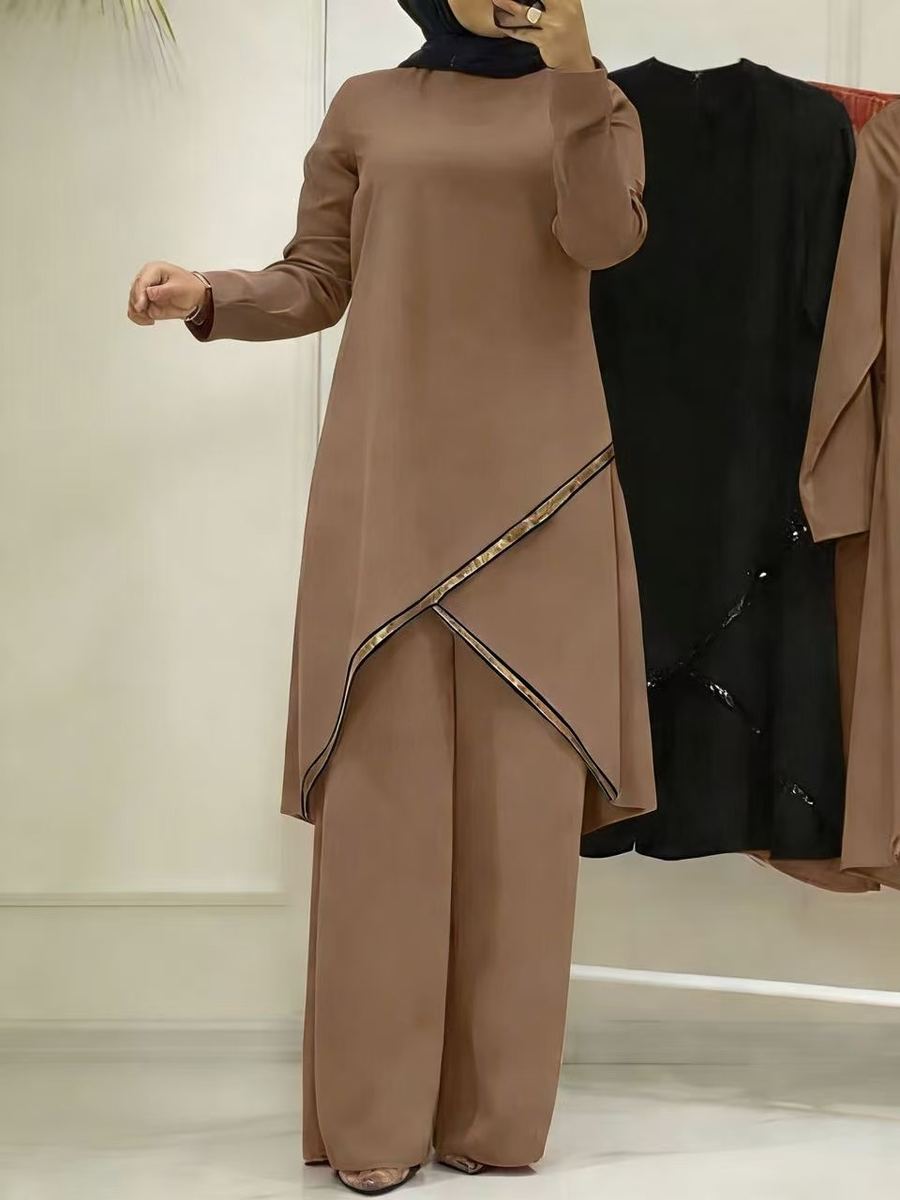 Black modest long-sleeve top with silver-trim wide-leg pants set photo 3