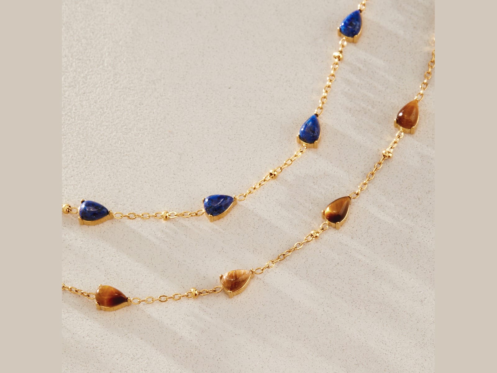 Blue Stone Chain Bracelet — detail