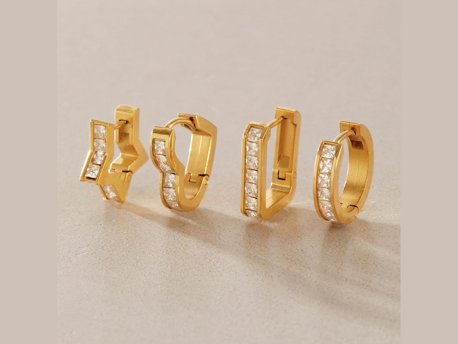 Chunky Open Ear Clips — detail