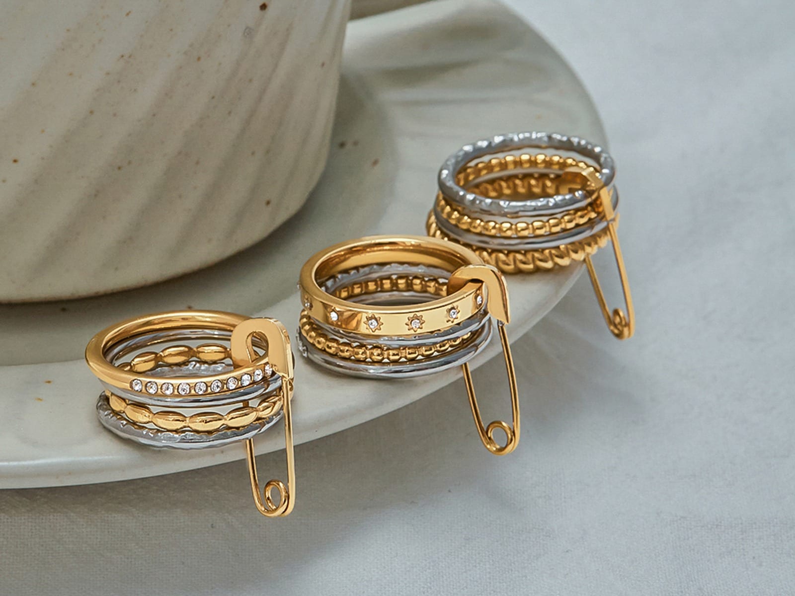 Coil Multi-Layer Ring — detail