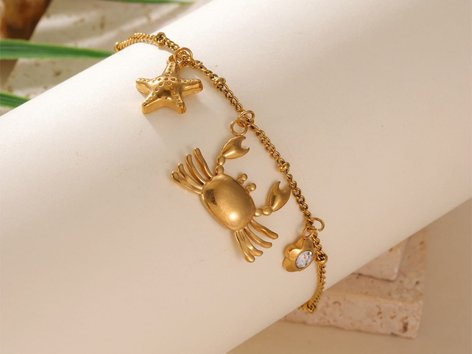 Crab & Star Anklet — detail