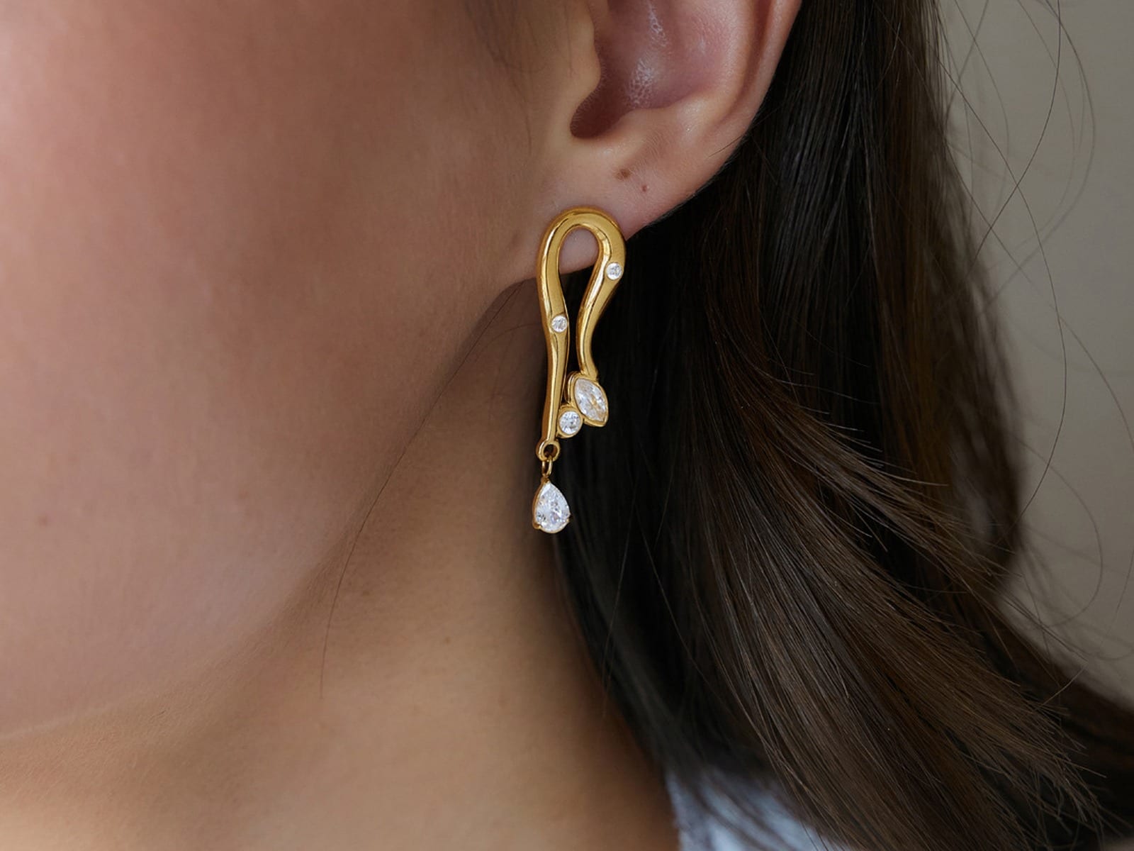 CZ Pleated Stud Earrings — detail