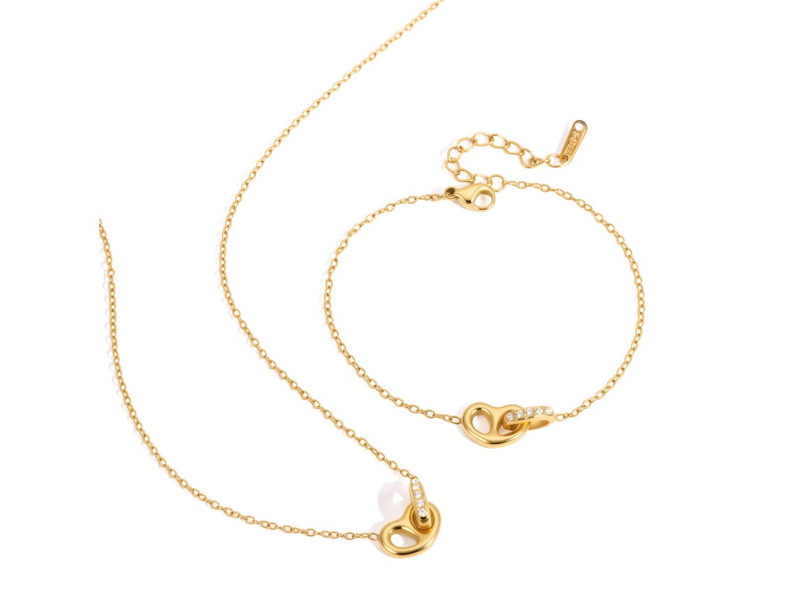 Heart Clasp Four-Piece Set