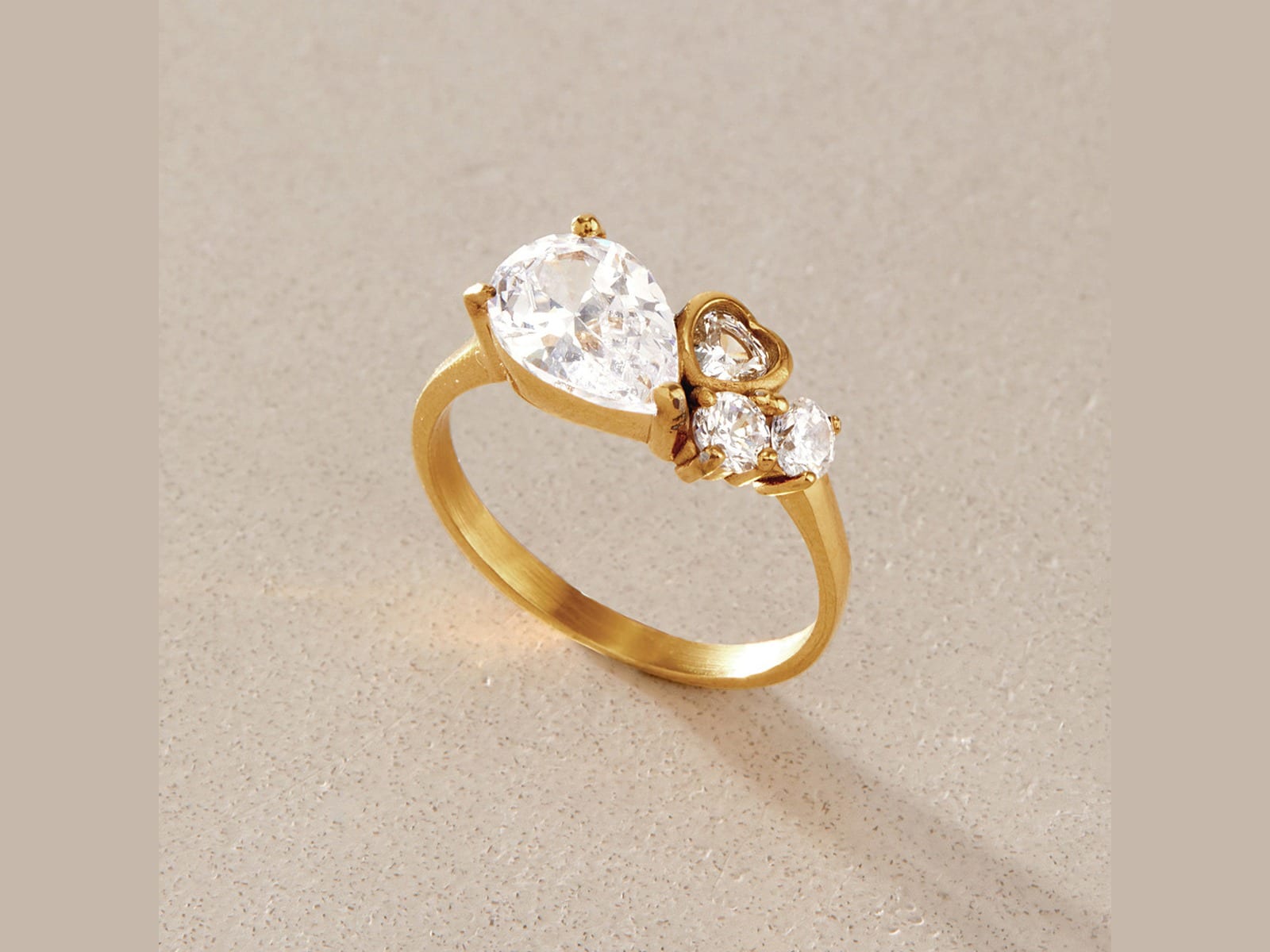 Marquise CZ Cluster Ring — detail