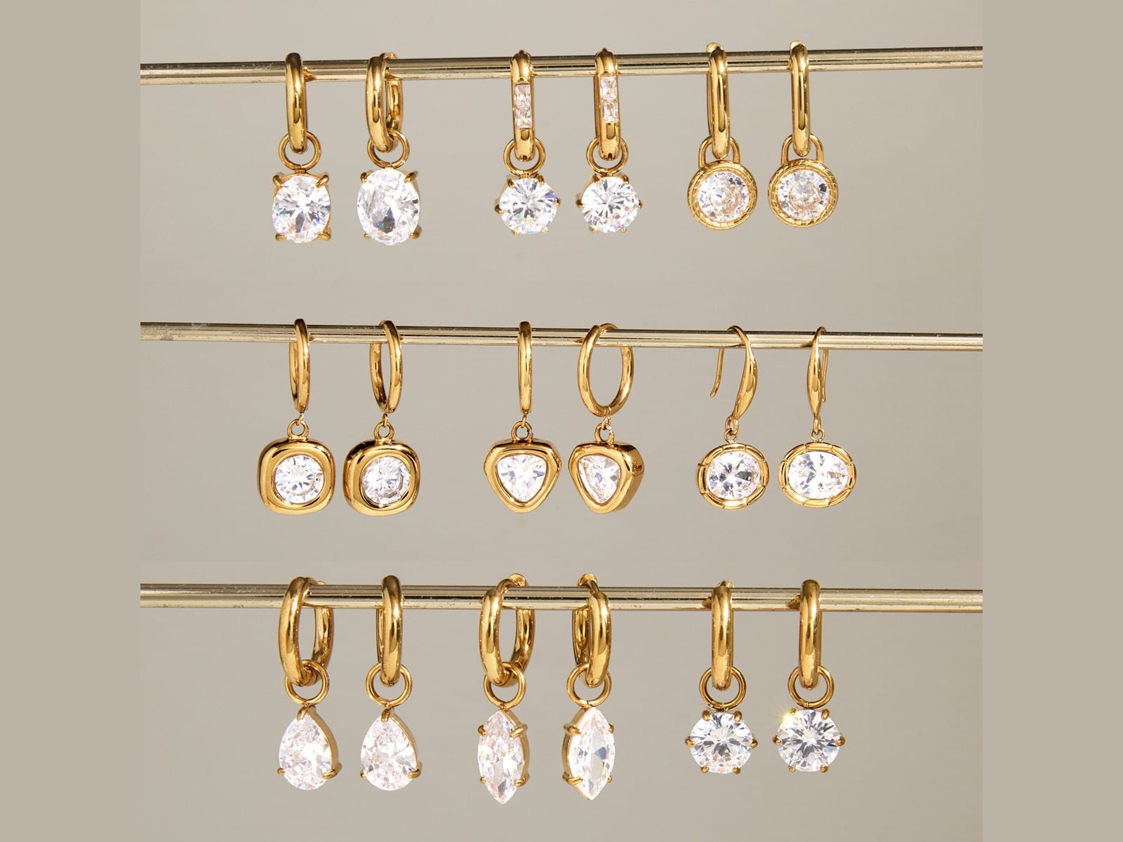 Mini Hoop Earring Set — detail
