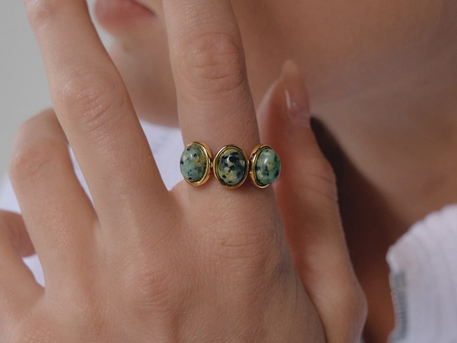 Multi-Stone Open Ring — detail