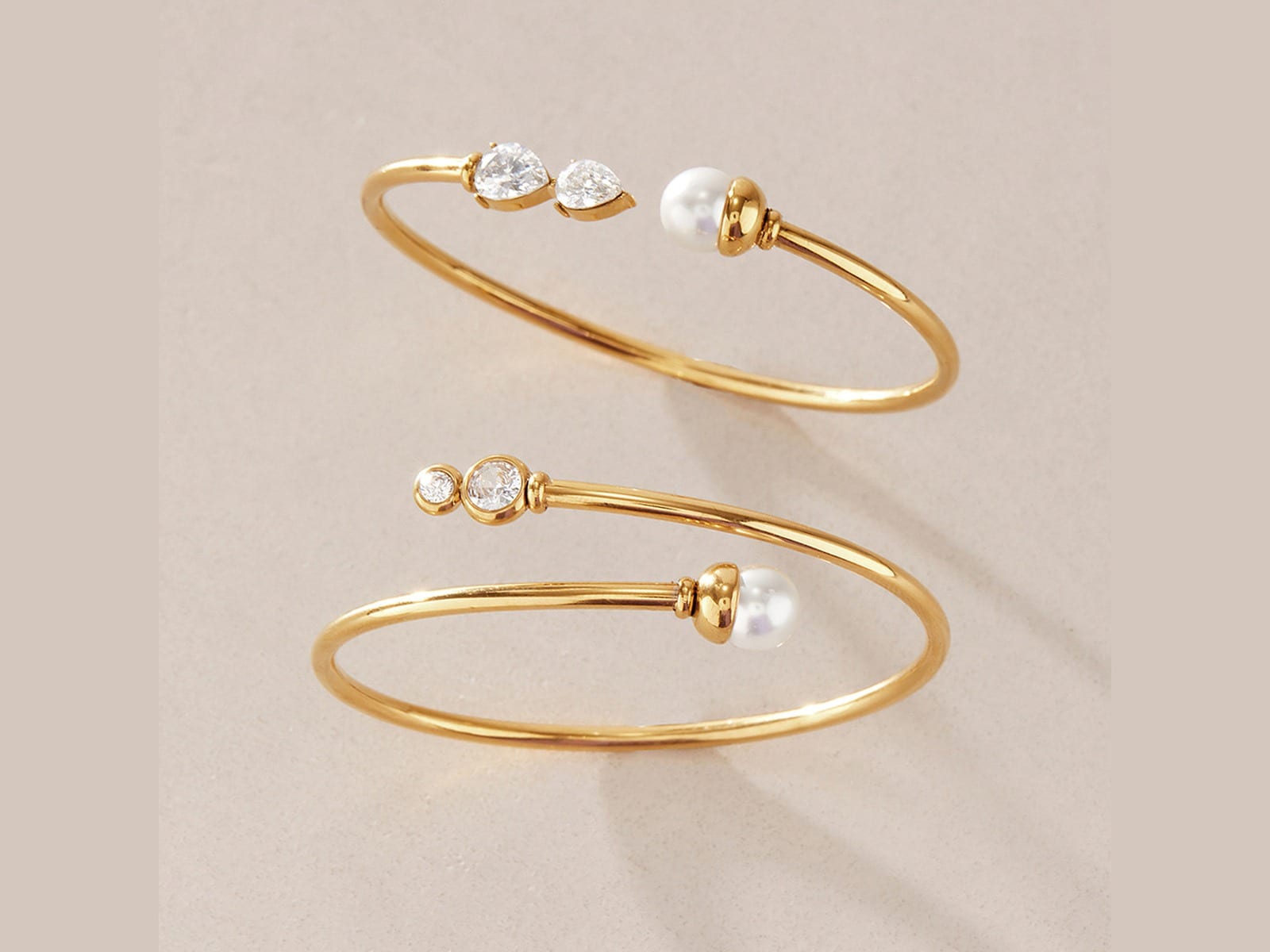Pearl Wire Bangle — detail