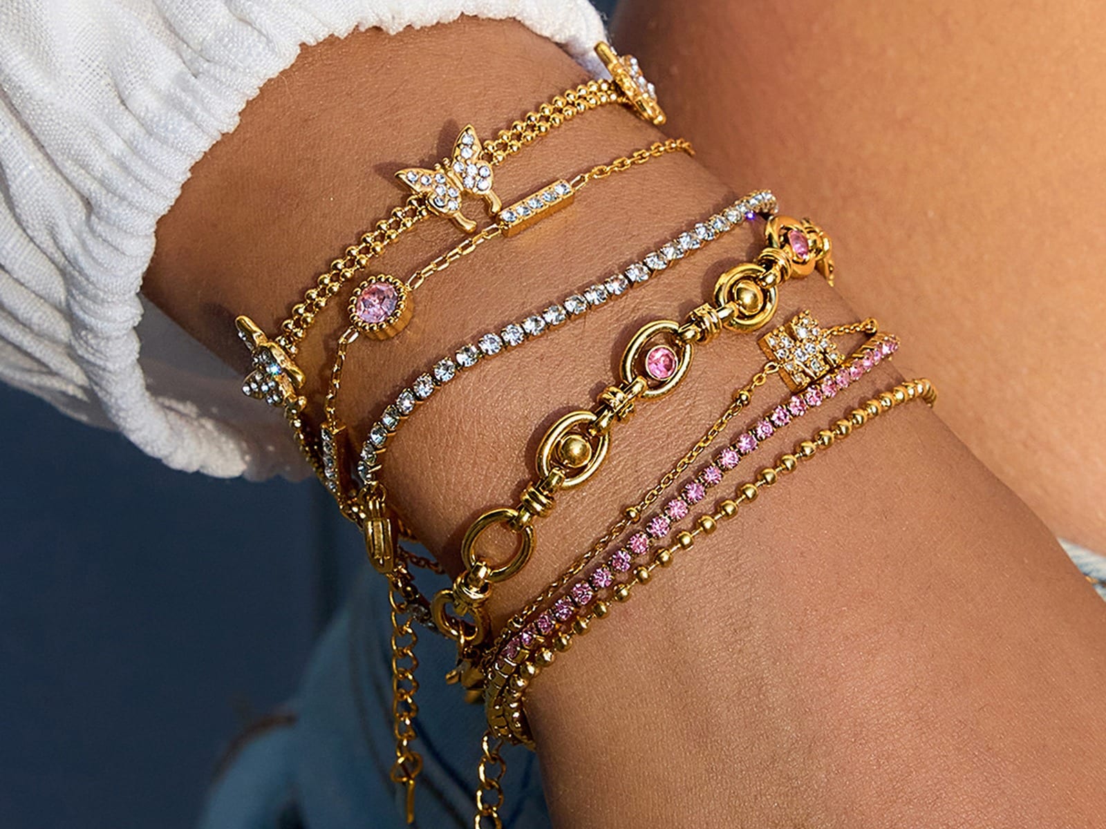 Pink CZ Star Bracelets — detail