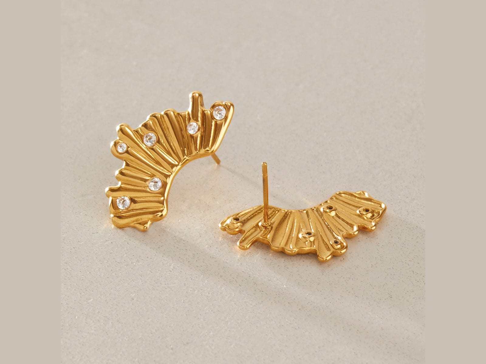 Pleated Fan Stud Earrings — detail