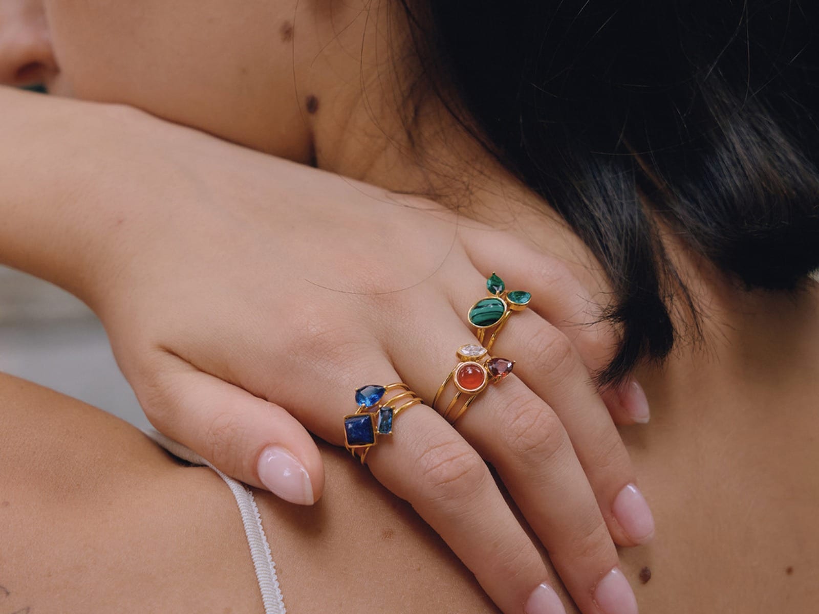 Single-Stone Ring, Mixed Cuts — detail