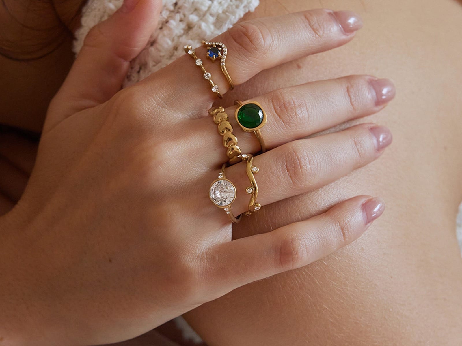 Single Stone Ring Range — detail