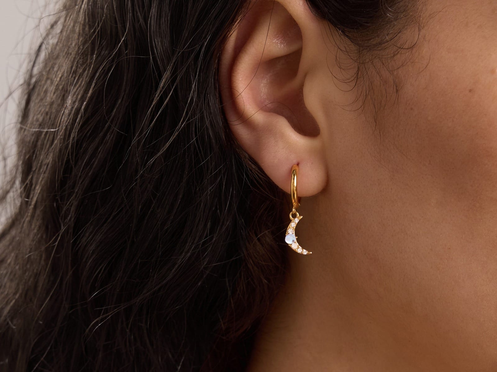 Star & Moon Necklace & Earring Set — detail