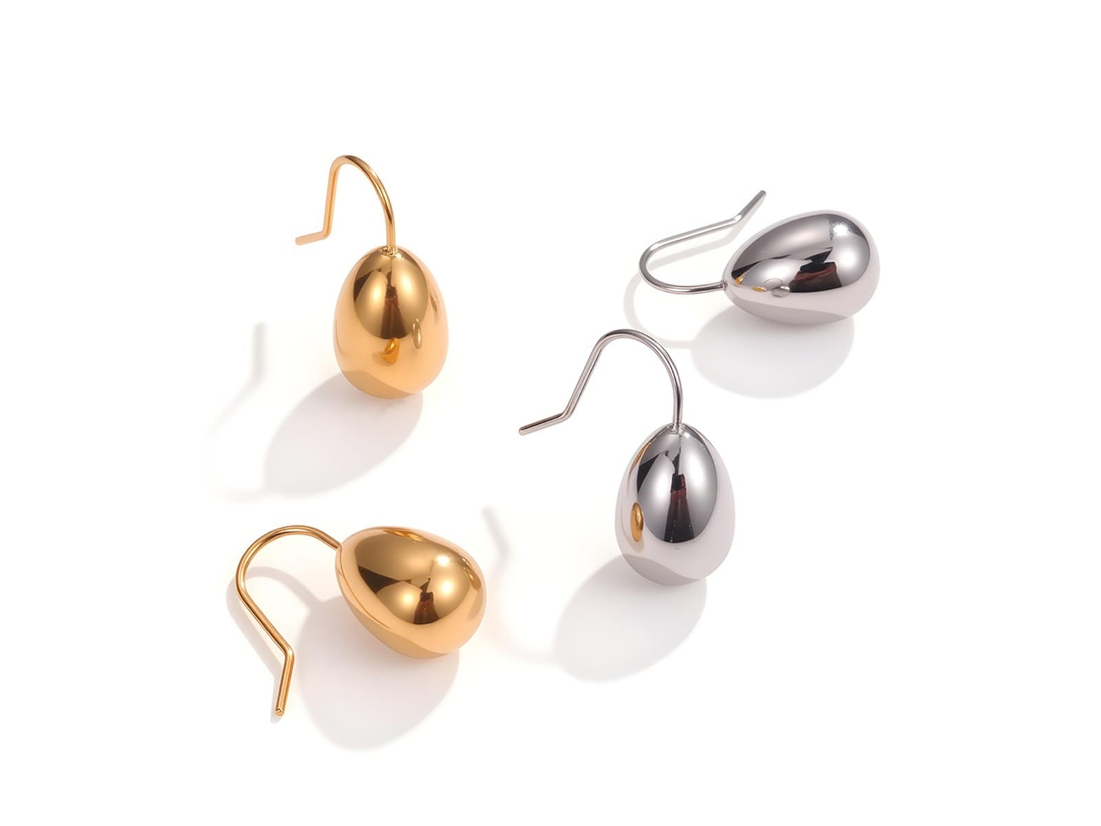 Sculpted Teardrop Ear Hook