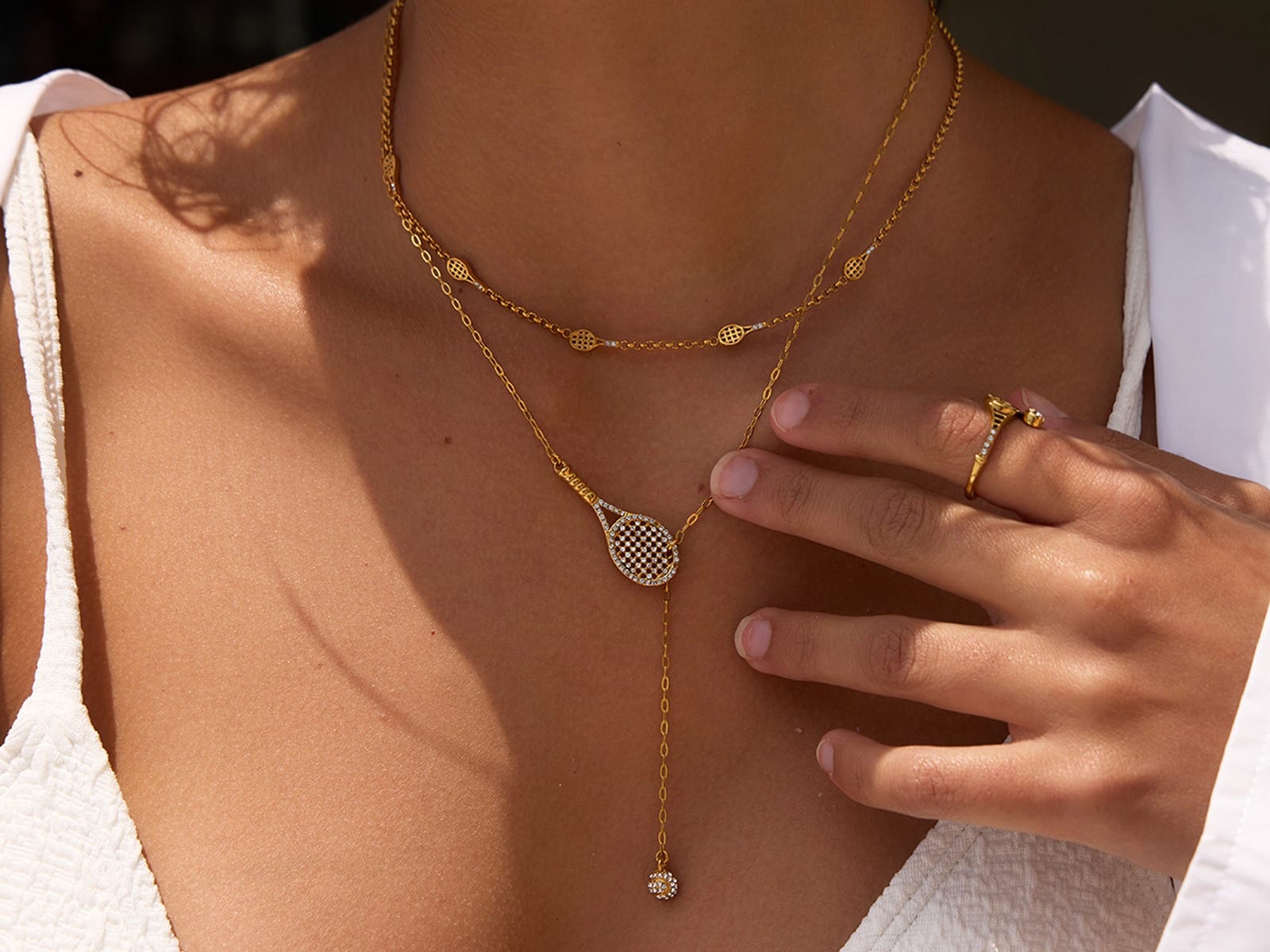 Tennis Set: Necklace, Bracelet & Ring — detail