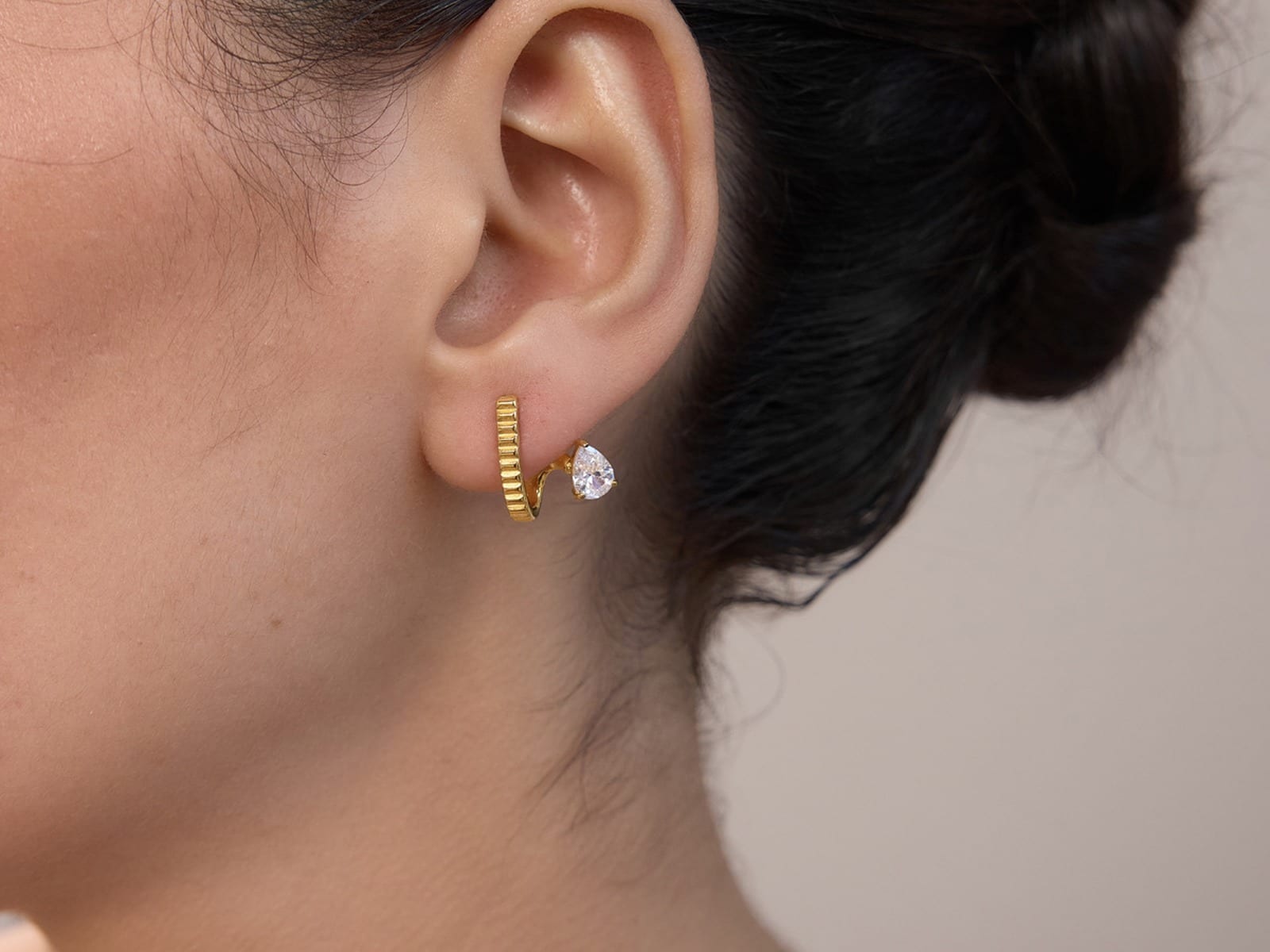 U-Staple Earrings — detail